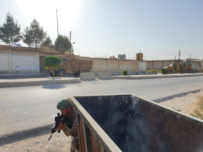 PKK/YPG'li teröristler DEAŞ'lıları serbest bıraktı: İşte o hapishane